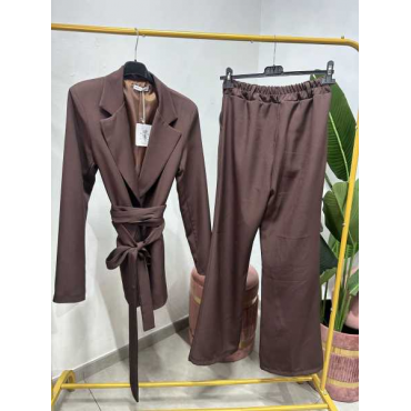 Coordinato Giacca Con Cintura E Pantalone  